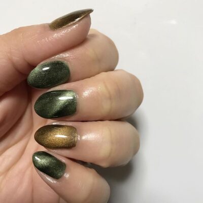 magunet nail polish